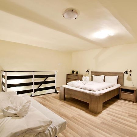 Ecostay Apartment Zoltan Street Budapeszt Zewnętrze zdjęcie